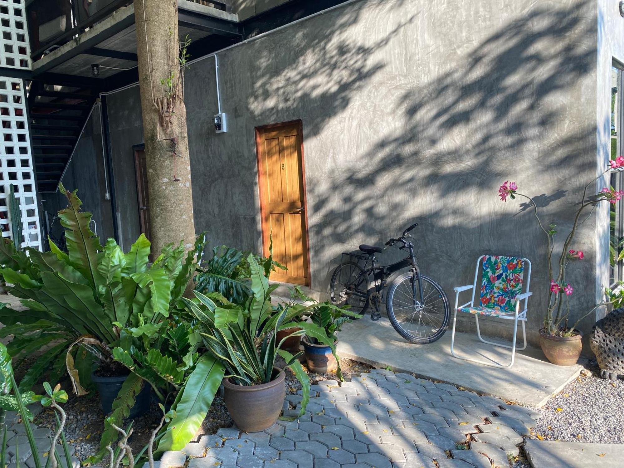 Nokhook House Hostel Trang Exterior foto